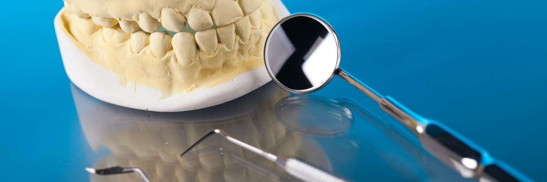 An Illustration of a Dental Crown and dental equipment in Beachwood, Ohio