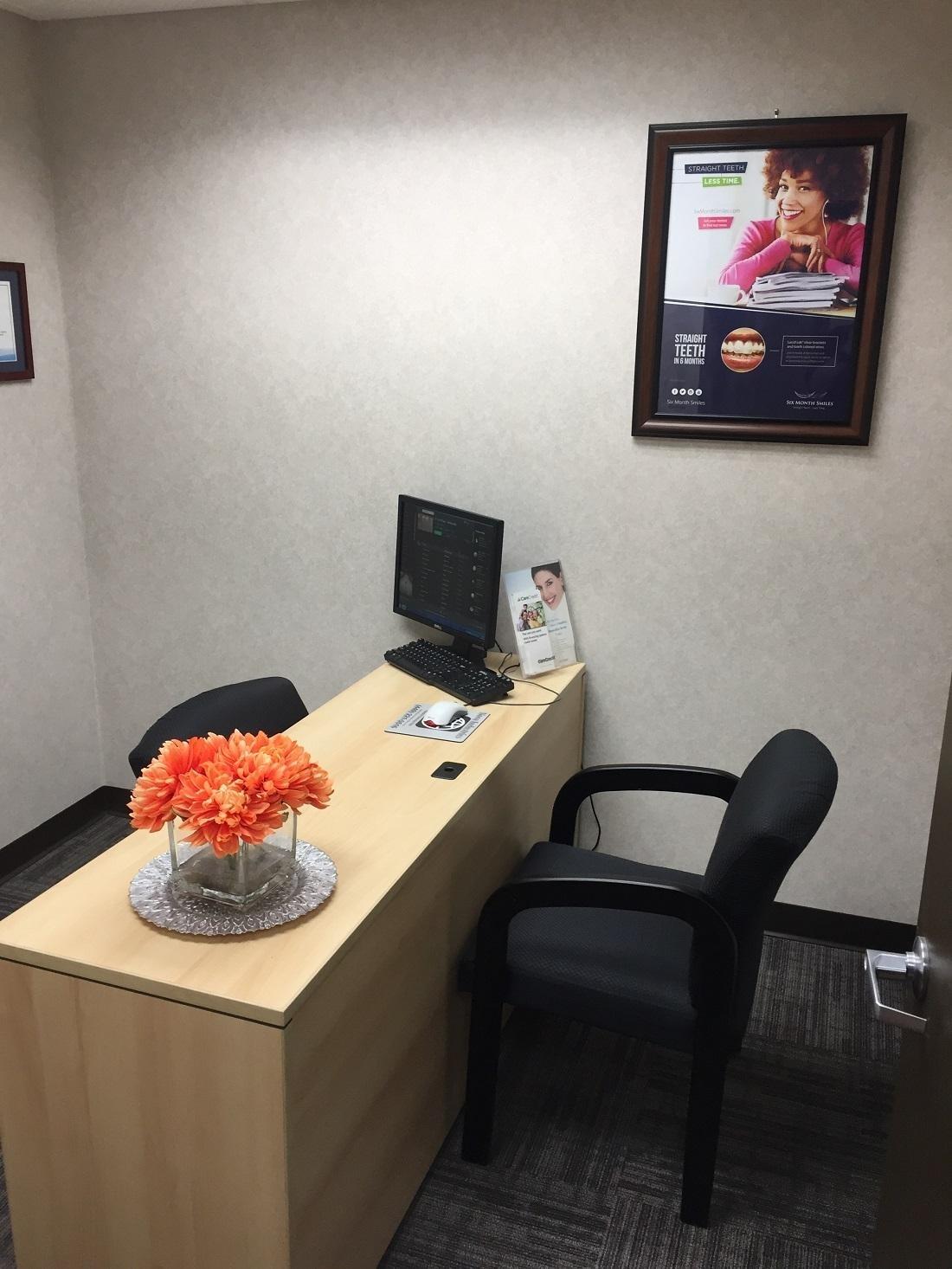 Beachwood Smiles dental patient consultation area in Beachwood, OH